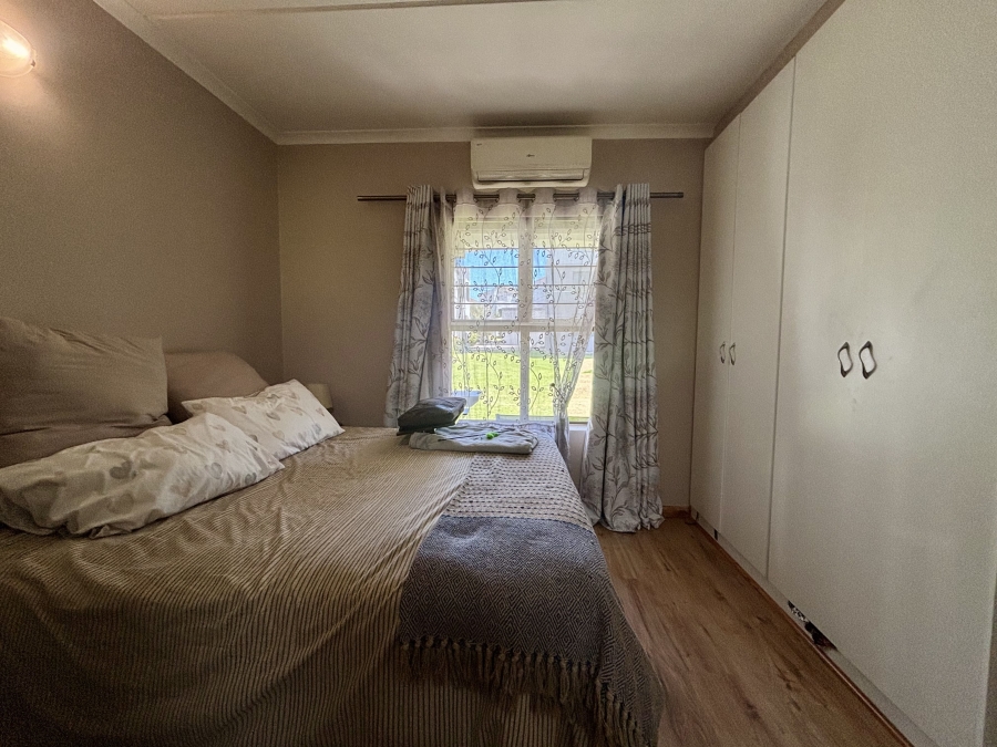3 Bedroom Property for Sale in Vredekloof Heights Western Cape